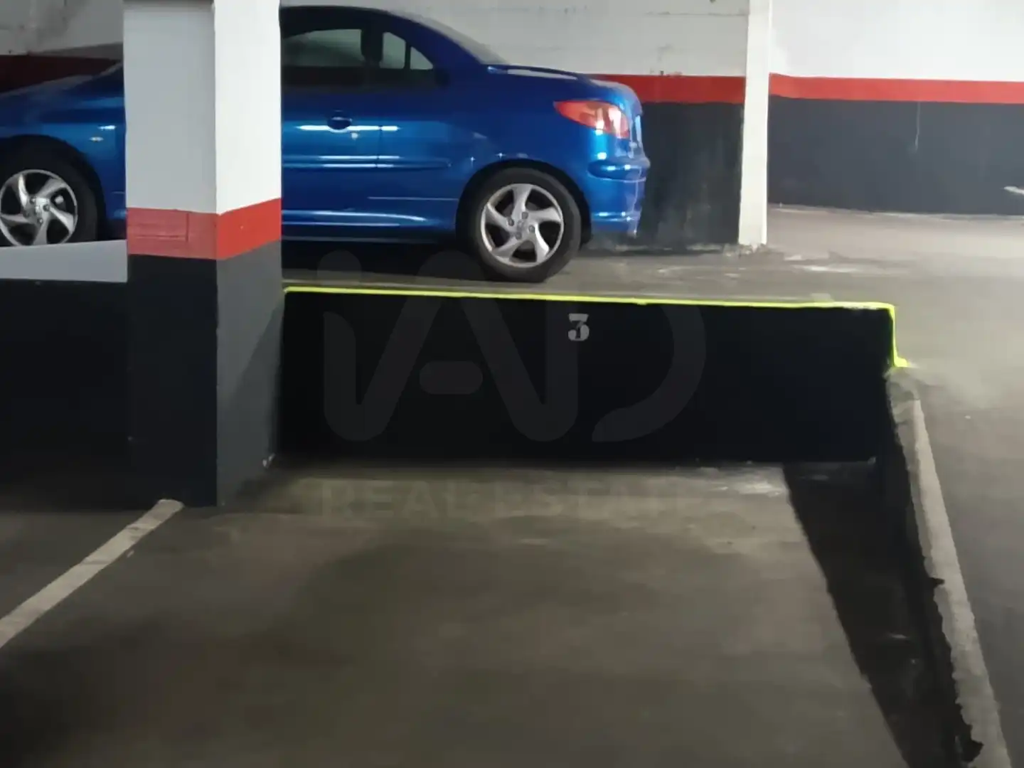 Einzelparkplatz zum Verkauf in Calle Del Padre Claret, imagen 3