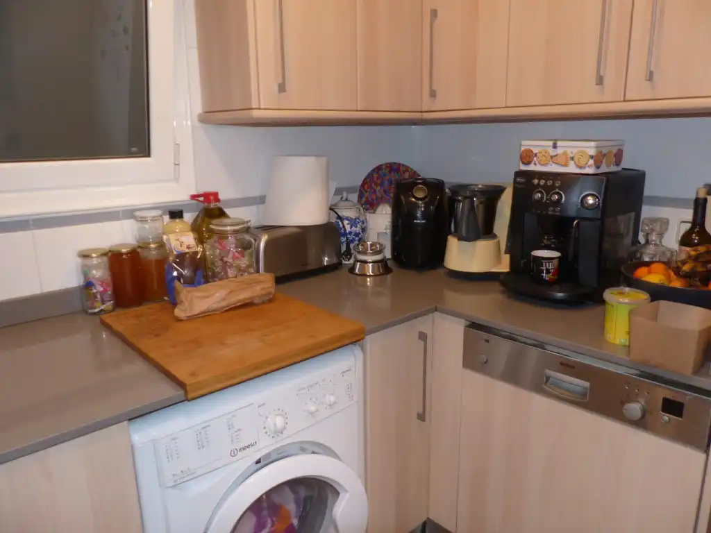 Cocina de Piso en venta en Barcelona con Balcón