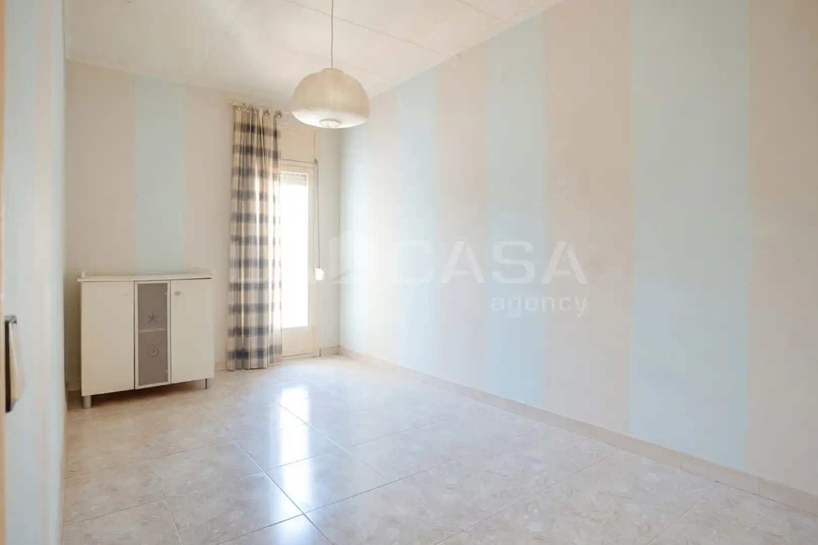 Attic for sale in Barcelona  with Terrace and Balcony