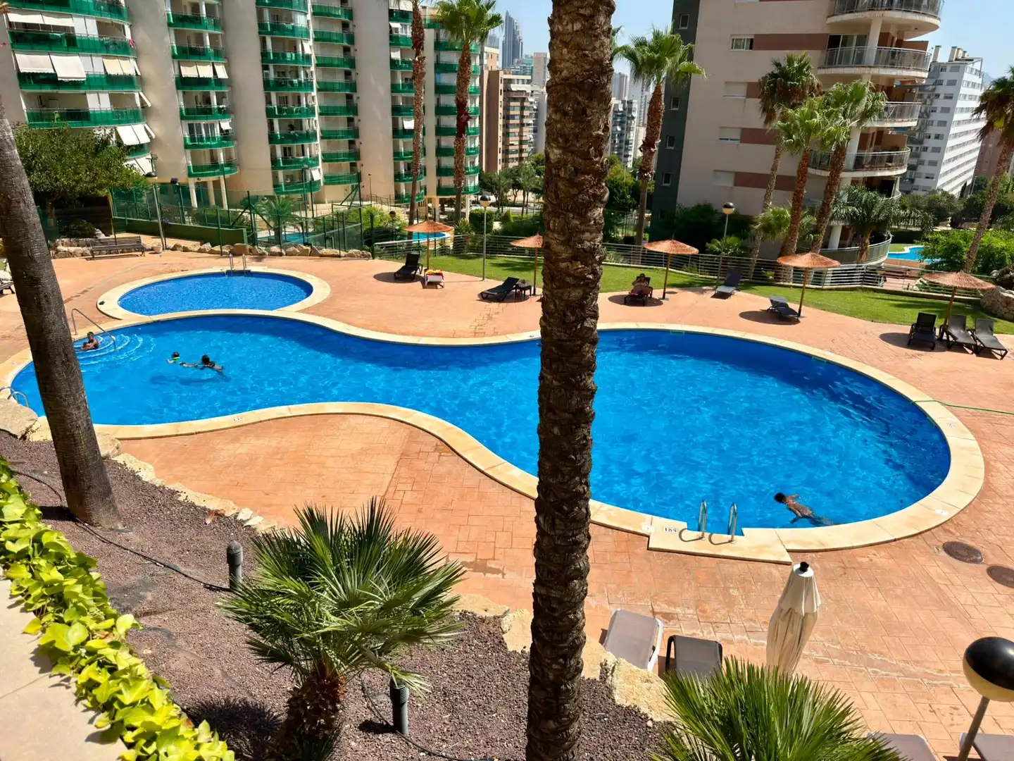 Pis amb piscina en venda a Calle PONENT "Torre Maestral", imagen 2