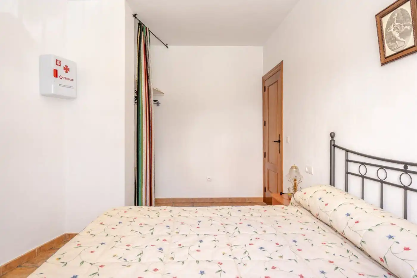 Dormitori de Casa o xalet en venda en El Pinar amb Aire condicionat, Jardí privat i Terrassa
