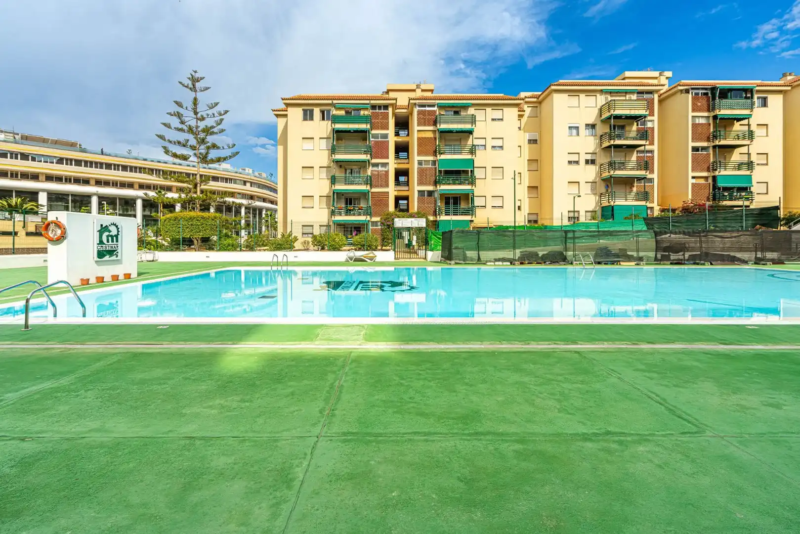 Piscina de Apartamento de alquiler en Arona con Amueblado y Piscina comunitaria