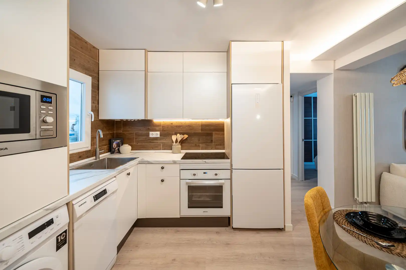 Flat with terrace for sale in Calle de Puentedeume, imagen 10