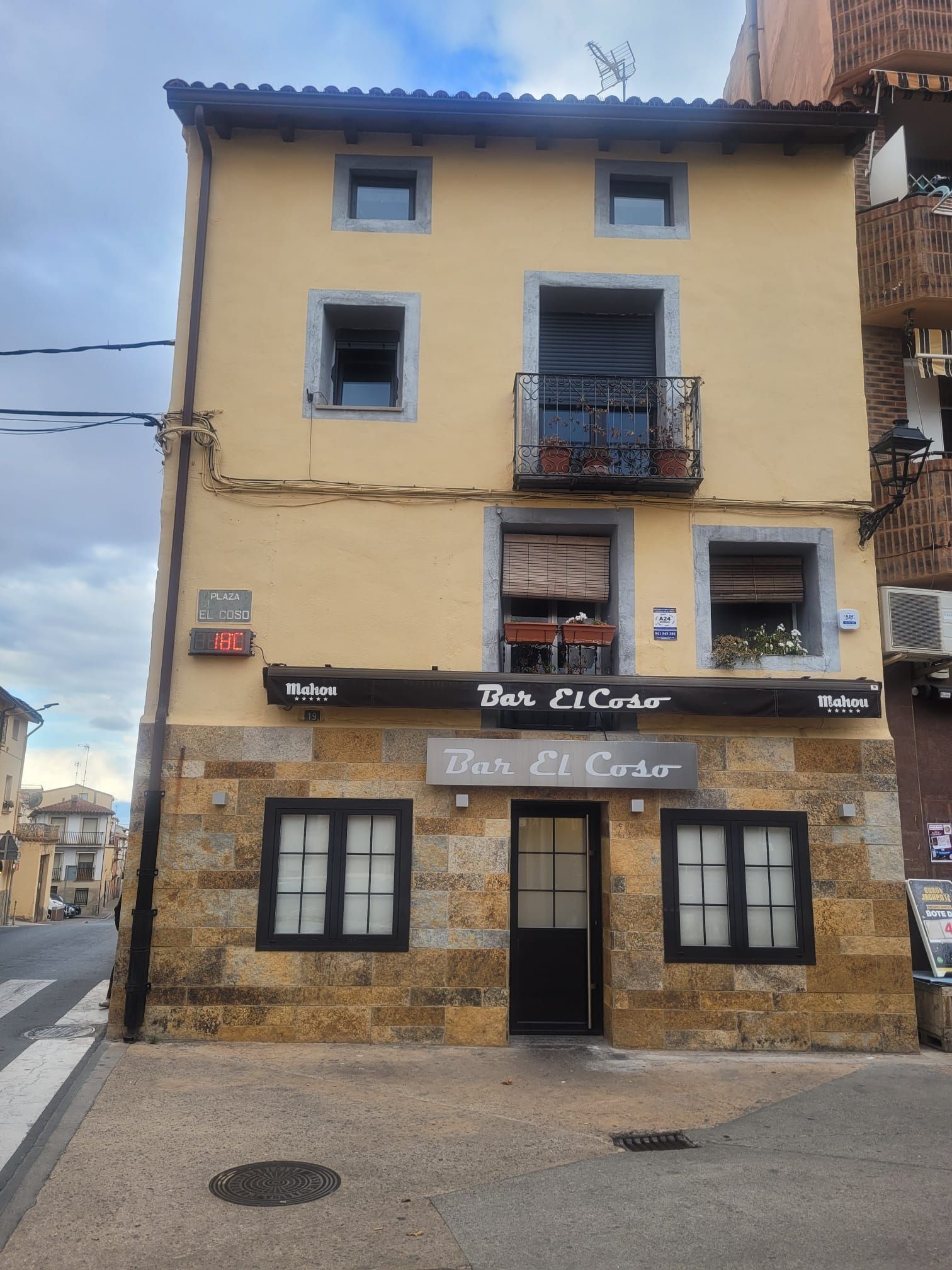 Country house for sale in Entrena  with Air Conditioner