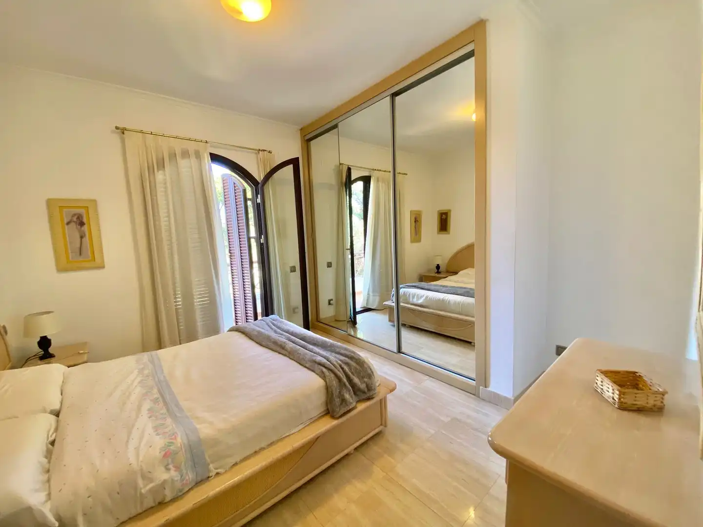 Habitación de Casa o chalet en venta en Alcalá de Guadaira con Jardín privado y Piscina
