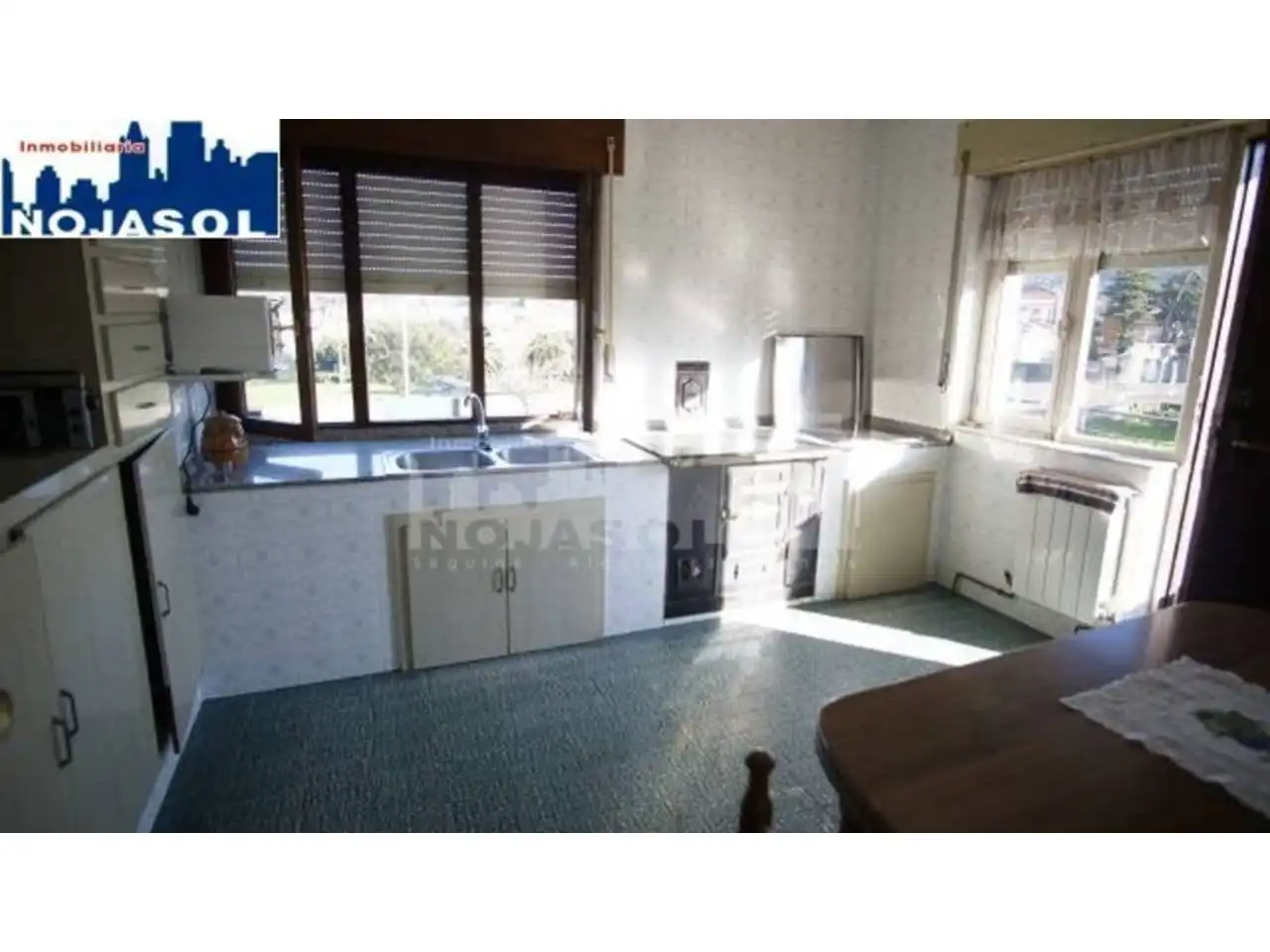 House with garden for sale in Calle Arnuero, imagen 18