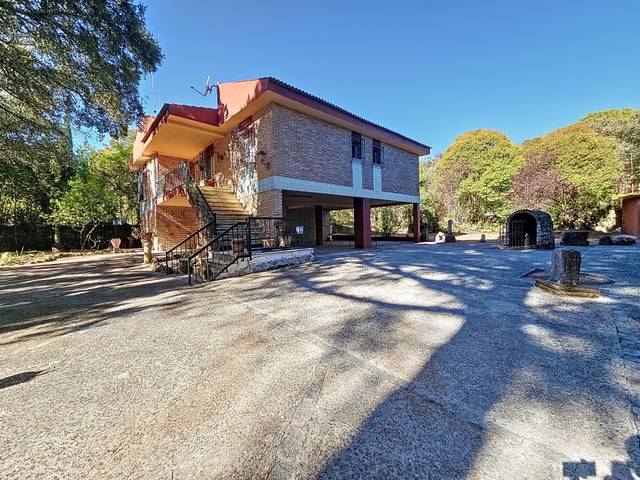 Casa-chalet en Venta en Santa Maria de Trassierra