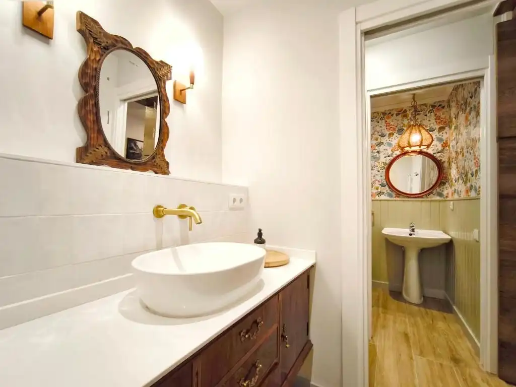 Badezimmer von Wohnung zum Verkauf in Campdevànol mit Heizung, Terrasse und Möbliert