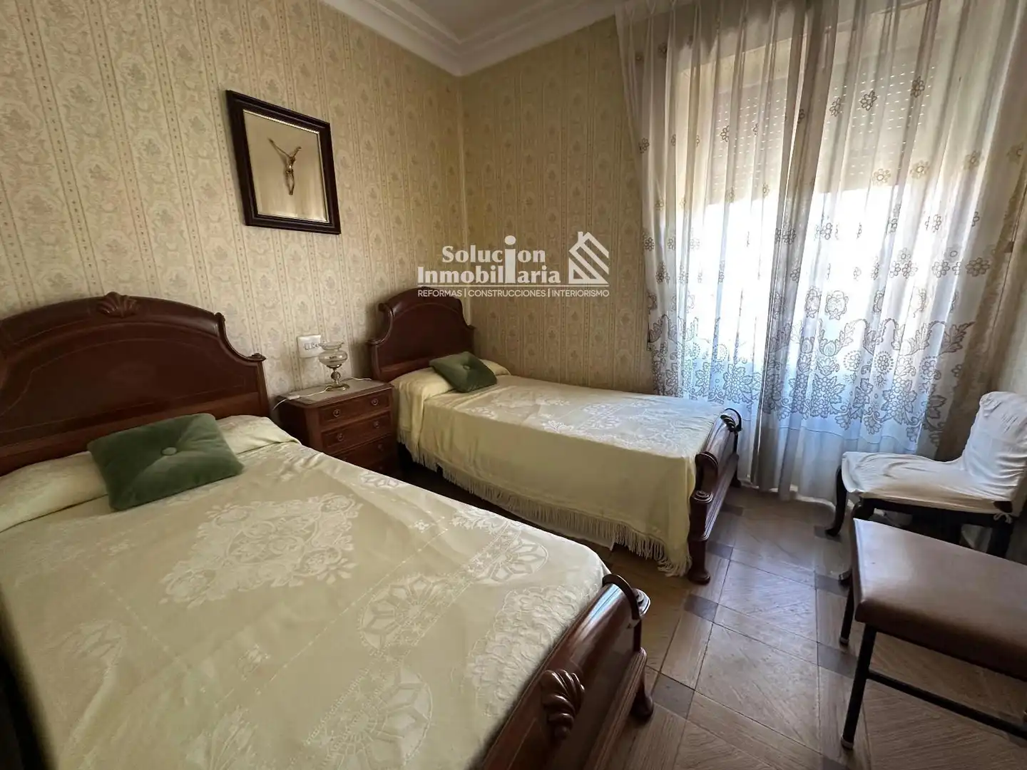 Habitación de Edificio en venta en Peñaranda de Bracamonte