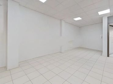 Gewerbefläche zum Verkauf in Centro