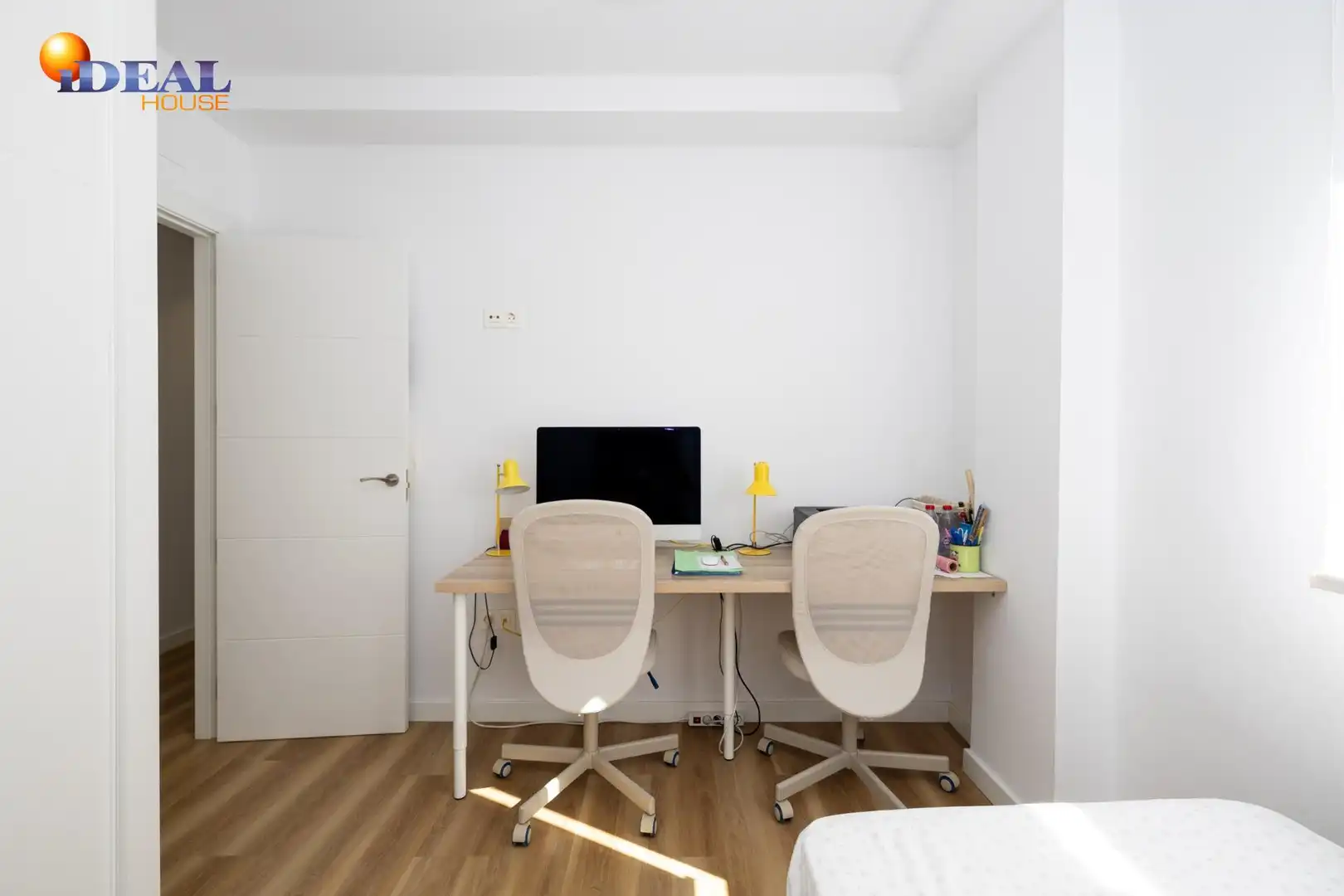 Habitación de Piso en venta en Granada con Aire acondicionado, Calefacción y Terraza