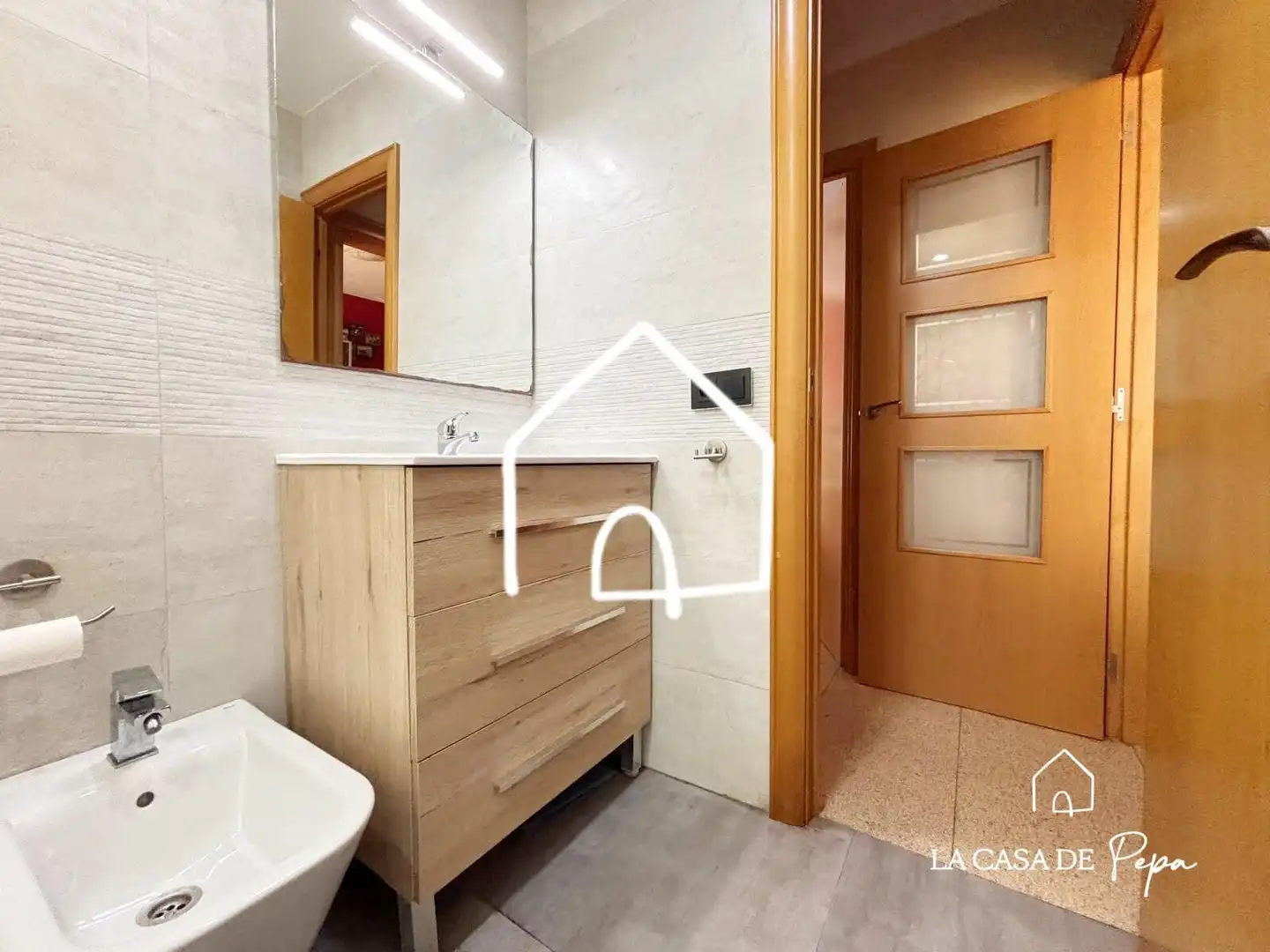 Bathroom of Flat for sale in Viladecans  with Balcony