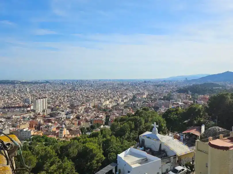 Vista exterior de Casa o xalet en venda en Horta - Guinardó