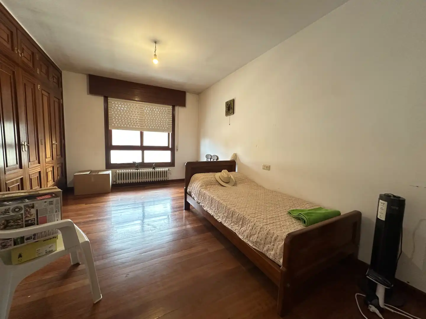 Schlafzimmer von Wohnung zum Verkauf in Bertamirans
