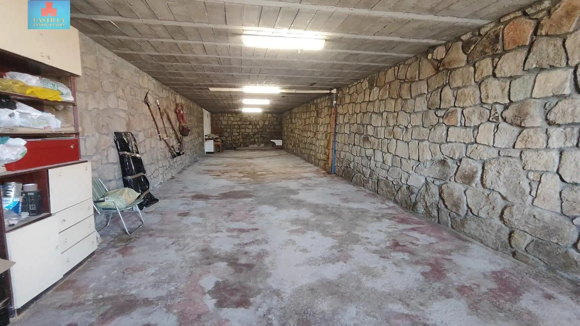 Piso en venta en El Barraco  con Calefacción, Terraza y Amueblado