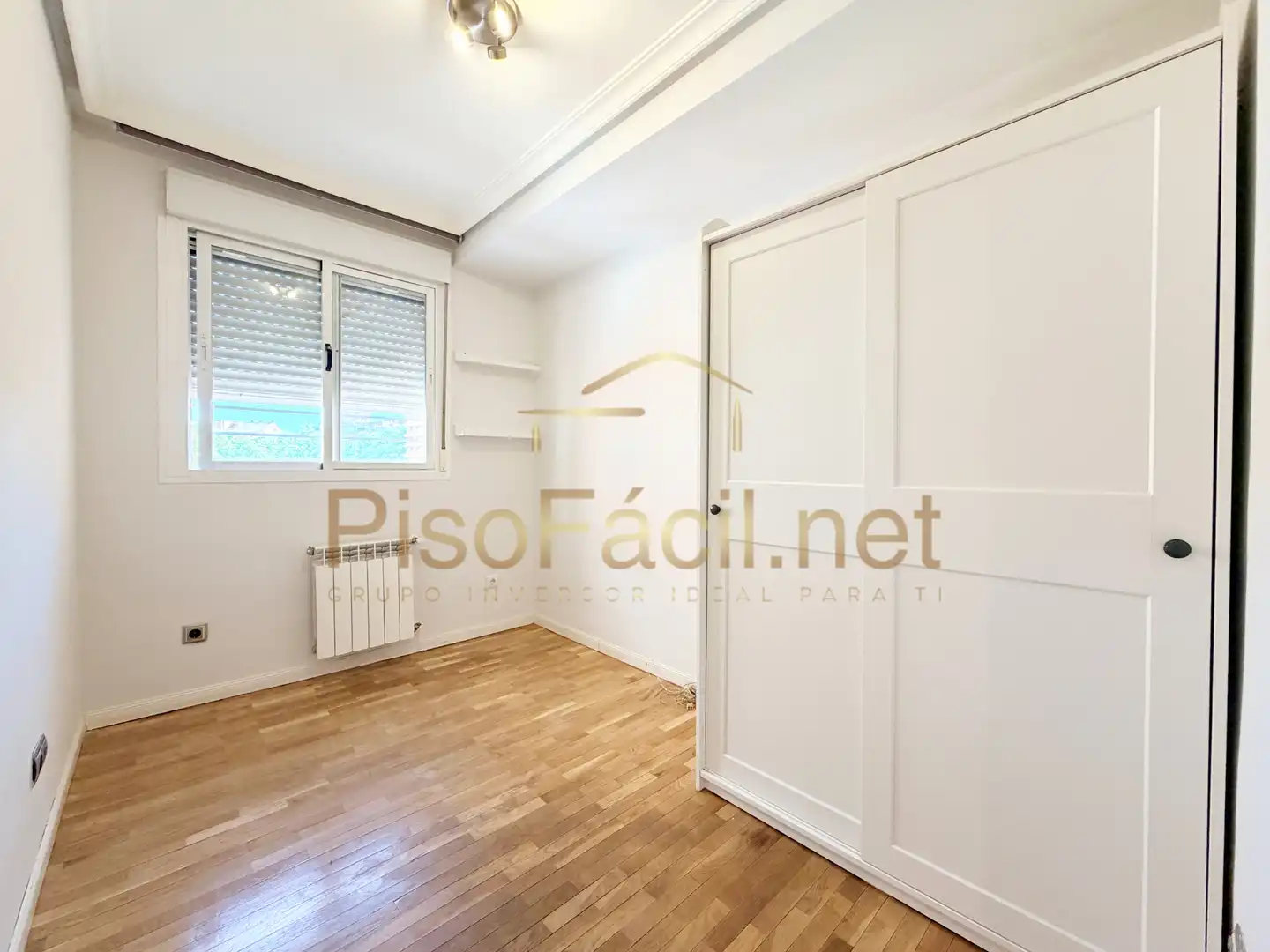 Bedroom of Flat for sale in Valdemoro  with Heating, Parquet flooring and Storage room