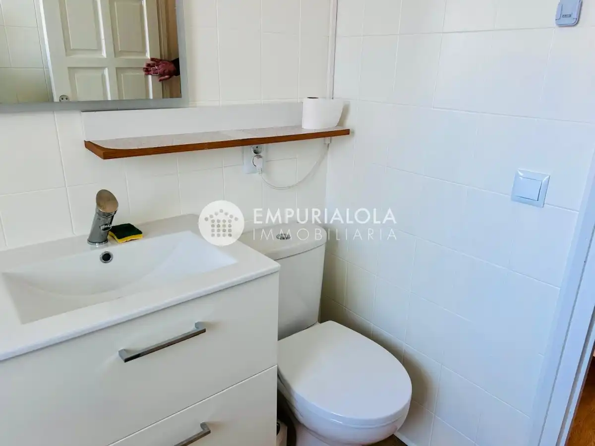 Bany de Casa o xalet en venda en Empuriabrava amb Aire condicionat