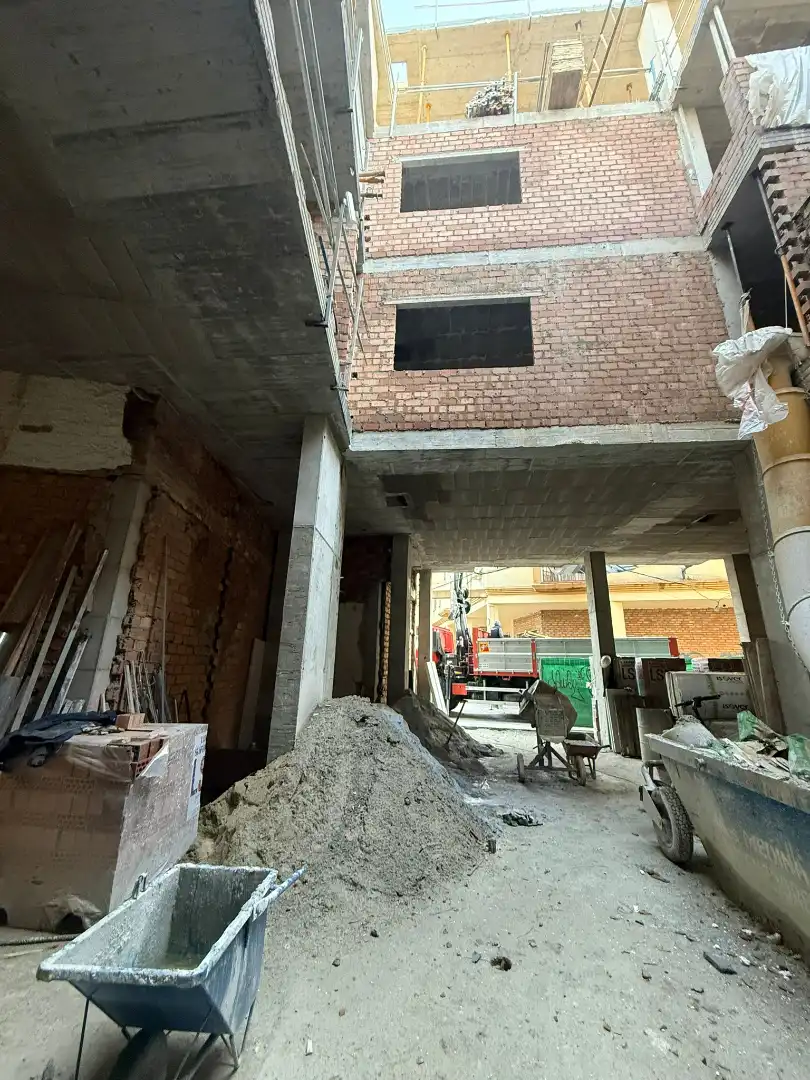 Außenansicht von Wohnung zum Verkauf in Maracena mit Klimaanlage, Heizung und Balkon
