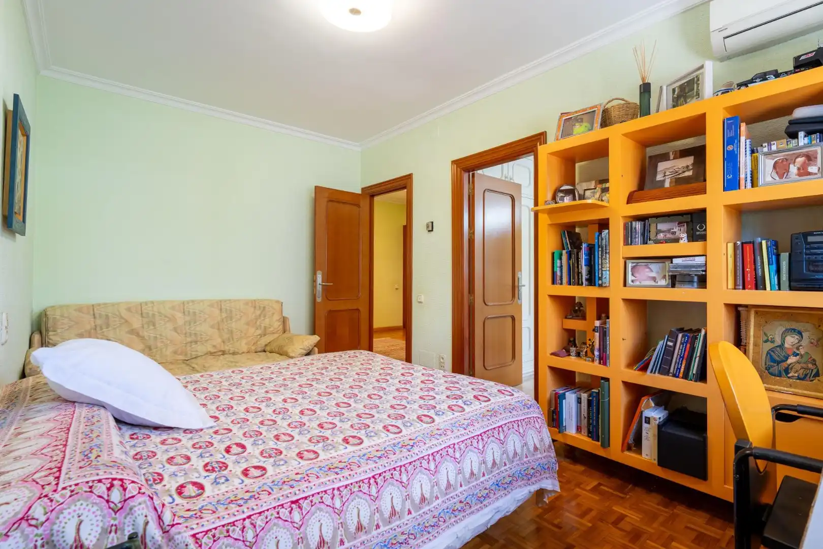 Habitación de Casa o chalet en venta en Roquetas de Mar con Aire acondicionado, Jardín privado y Parquet