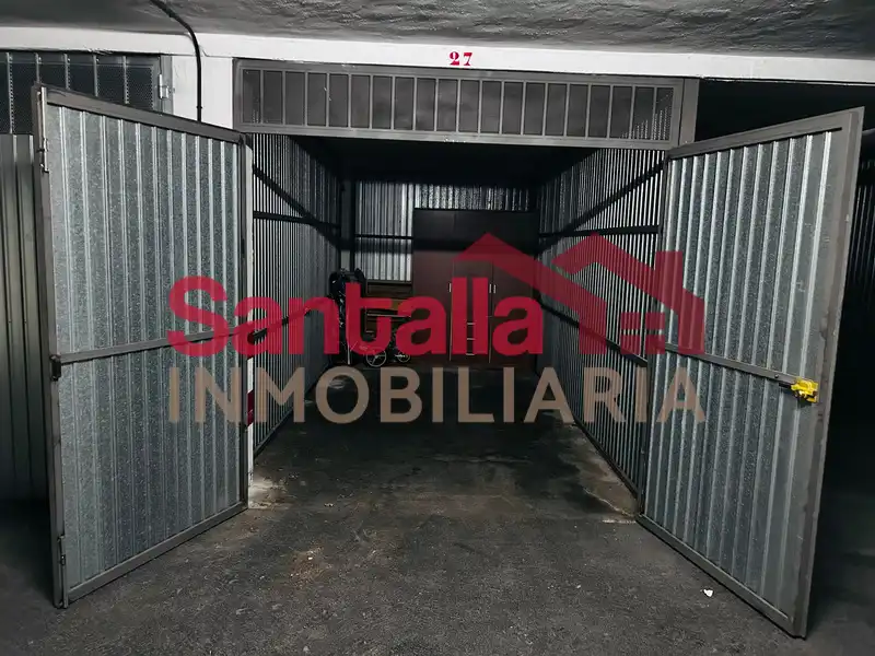 Garage zum Verkauf in Almuñécar