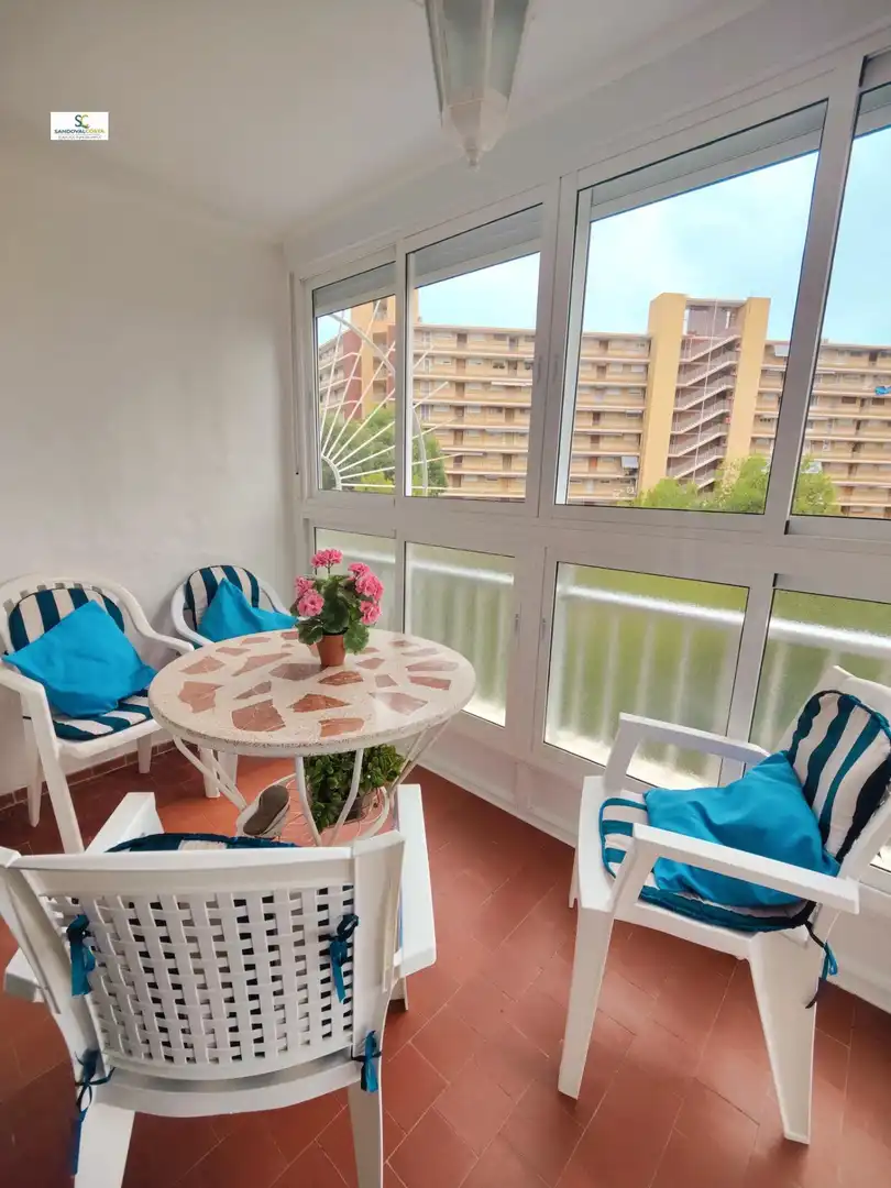 Terraza de Piso en venta en Alicante / Alacant con Terraza, Trastero y Piscina comunitaria