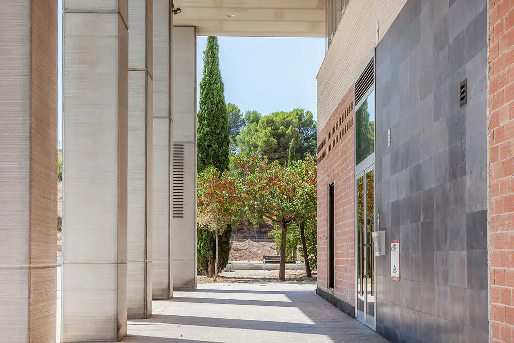Vista exterior de Local en venta en Zaragoza