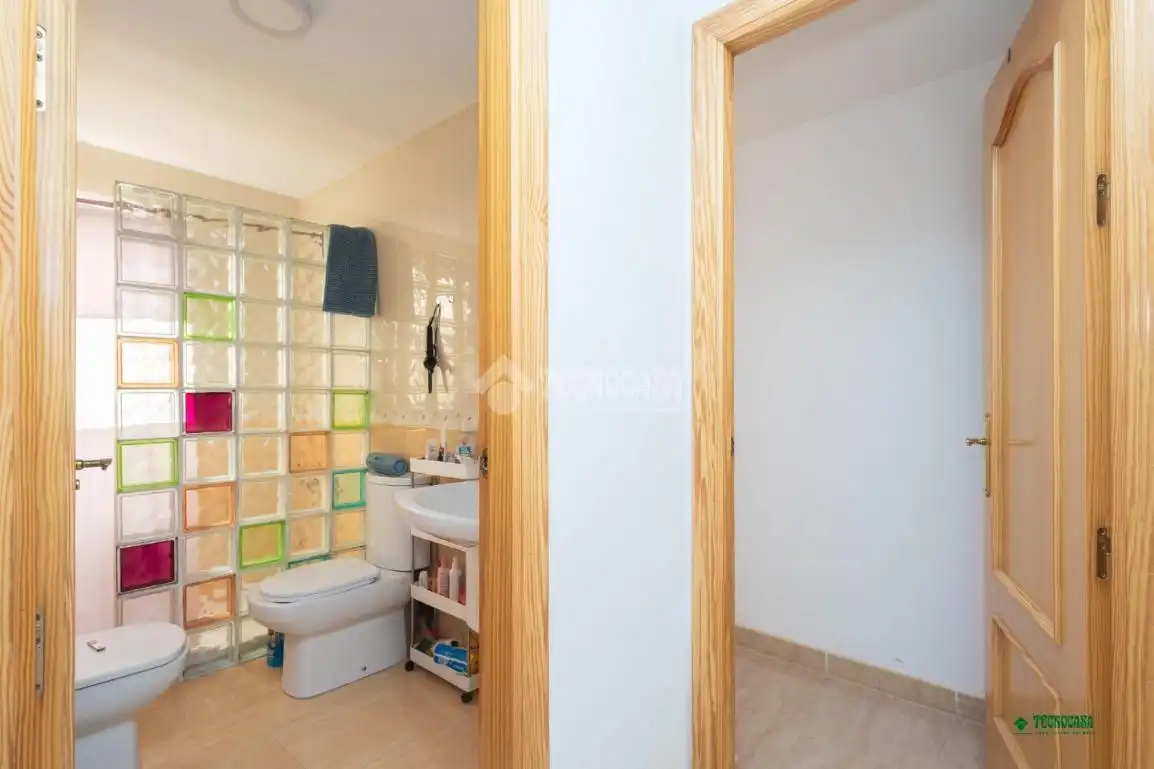 Habitación de Piso en venta en Almería con Aire acondicionado