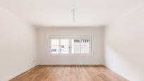 Living room of Flat for sale in Santa Coloma de Cervelló  with Oven