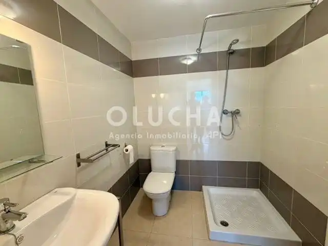 Baño de Piso de alquiler en Onda con Trastero y Balcón