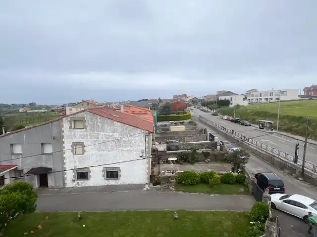 Außenansicht von Dachboden zur Miete in Santander mit Heizung, Privatgarten und Abstellraum