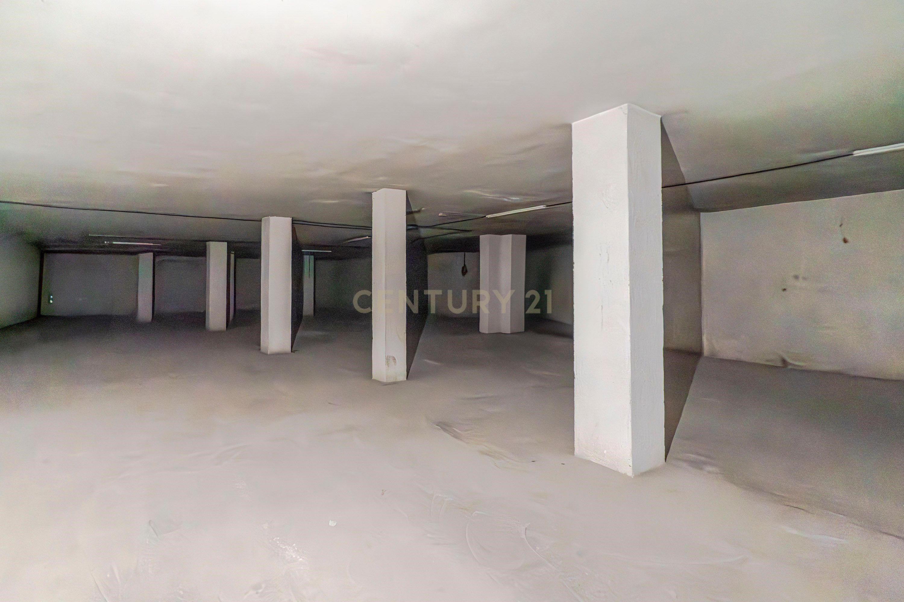 Garage for sale in Santa Fe