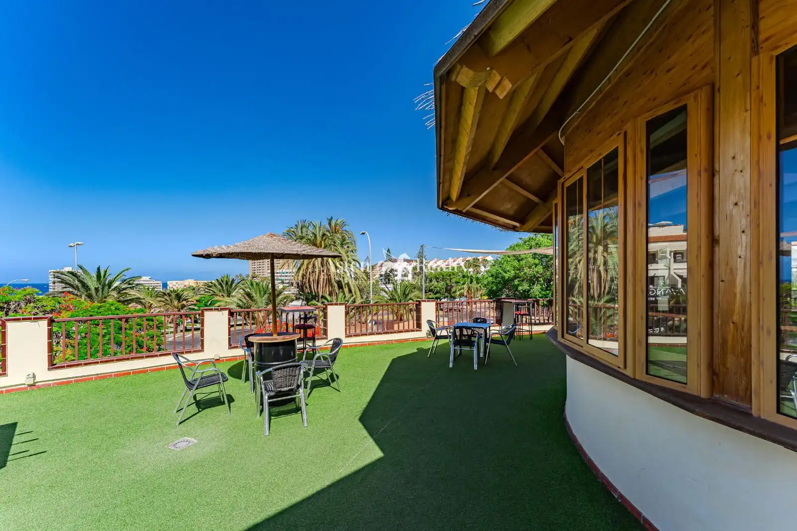 Terrasse von Geschaftsraum zum Verkauf in Arona mit Terrasse und Internet