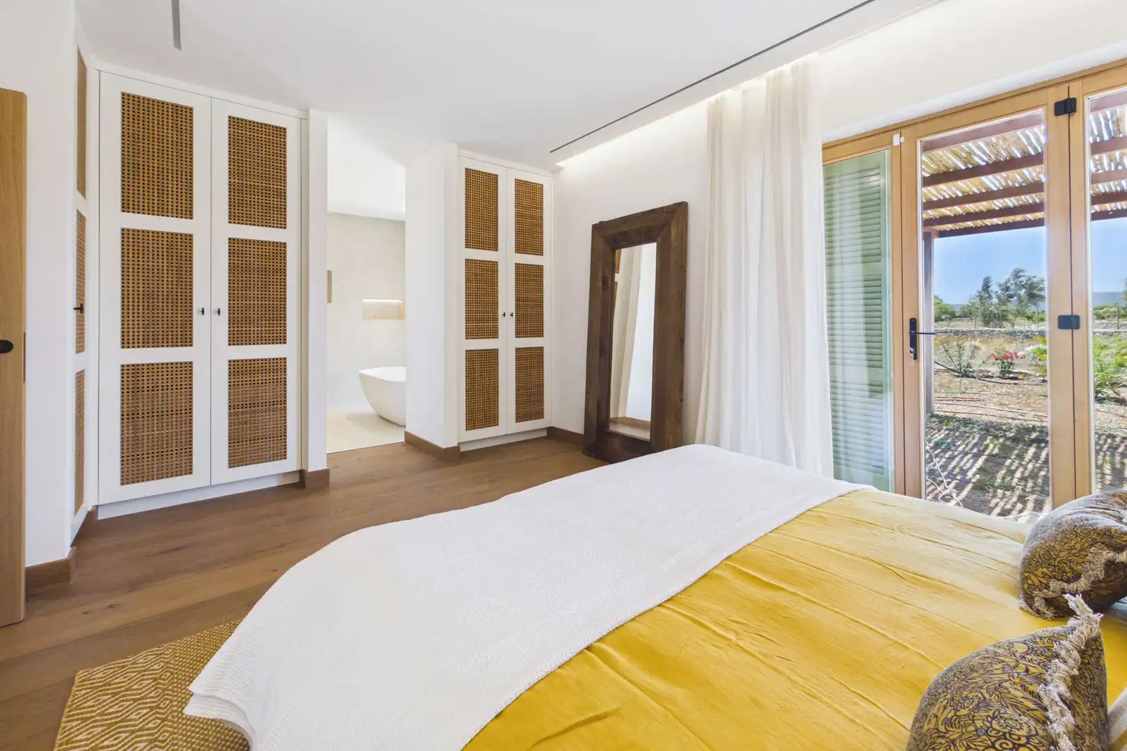 Bedroom of Country homes for sale in Capdepera  with Air Conditioner, Heating and Parquet flooring