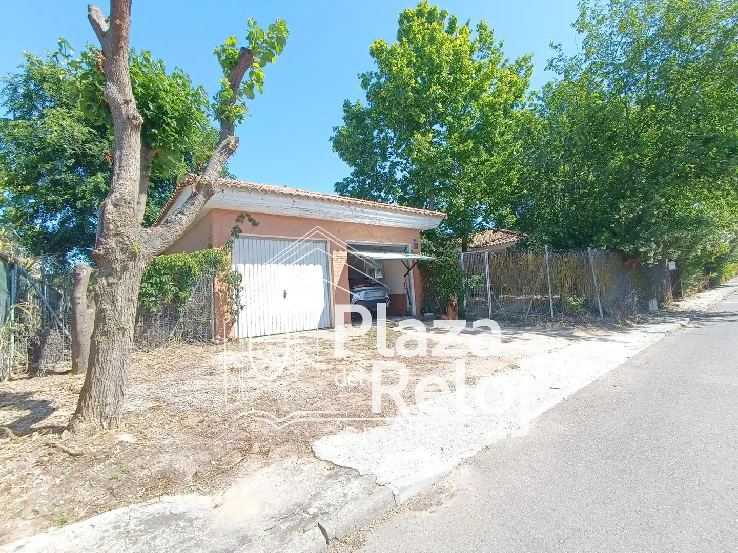 Casa o chalet en venta en Cazalegas con Calefacción, Jardín privado y Piscina