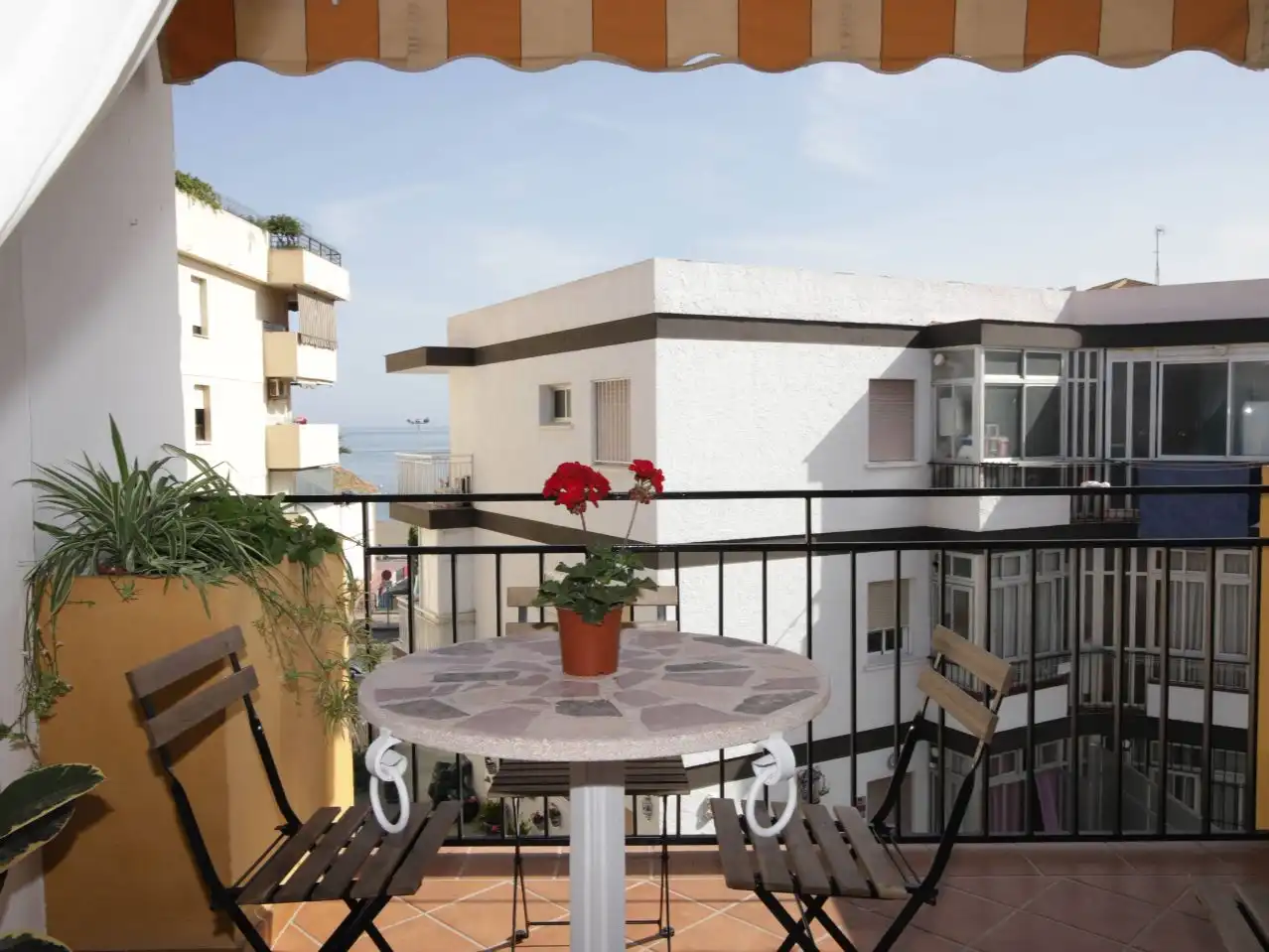 Terrasse von Wohnung zur Miete in Rincón de la Victoria mit Klimaanlage, Terrasse und Balkon