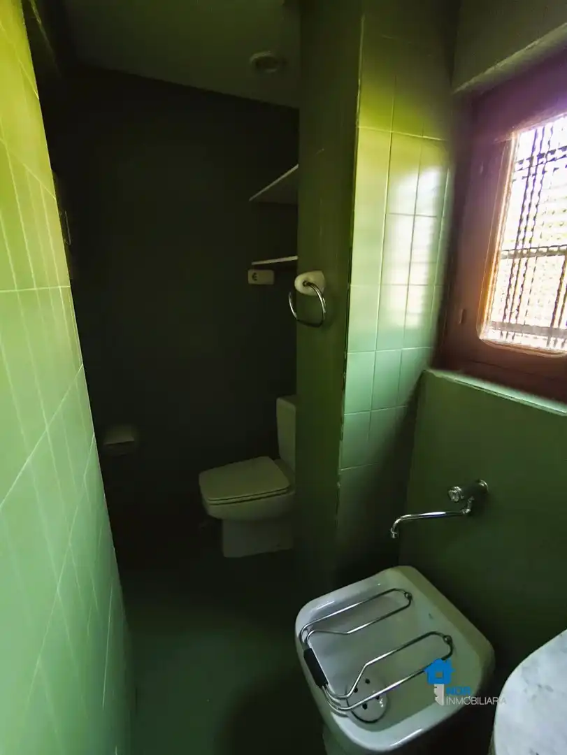 Bathroom of Commercial properties for rent in Liendo