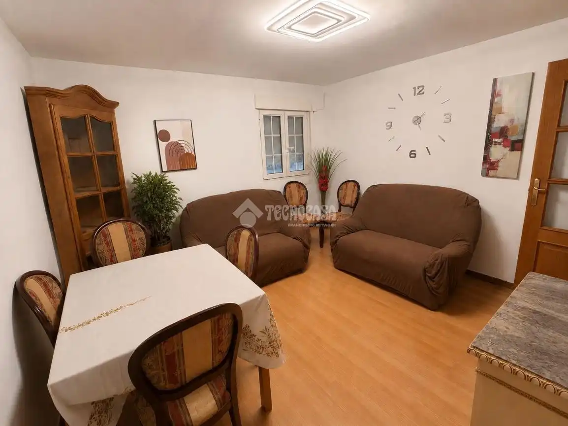 Living room of Flat for sale in Madrid  with Air Conditioner and Furnished