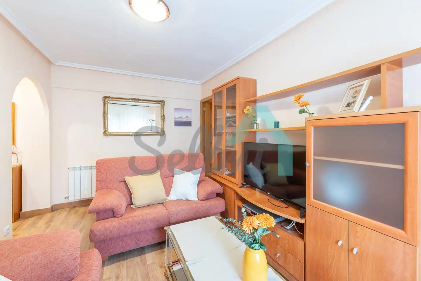 Living room of Flat for rent in Avilés  with Heating, Furnished and Internet