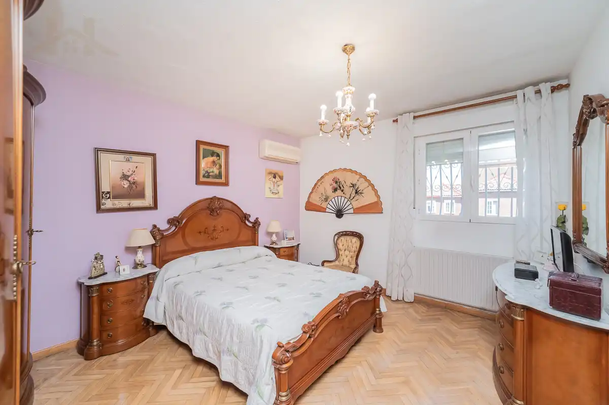 Bedroom of Houses for sale in Arroyomolinos (Madrid)  with Air Conditioner, Heating and Private garden