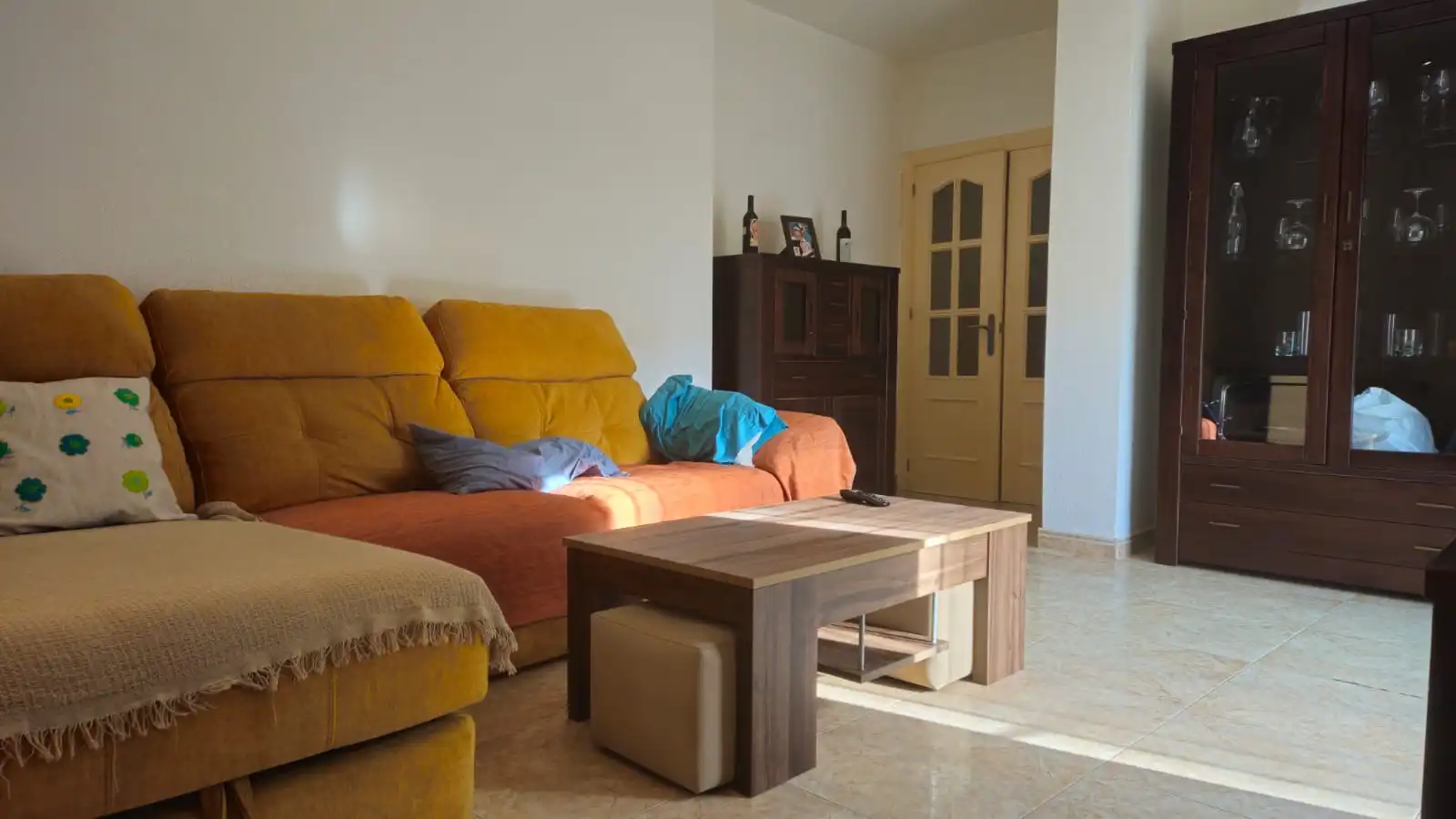 Sala de estar de Ático en venta en El Ejido con Aire acondicionado, Terraza y Amueblado