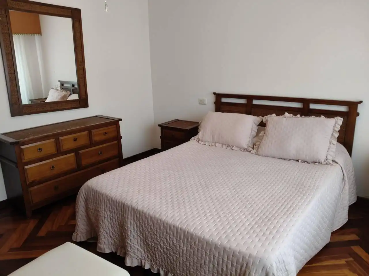 Habitación de Piso en venta en Cariño con Calefacción, Trastero y Amueblado