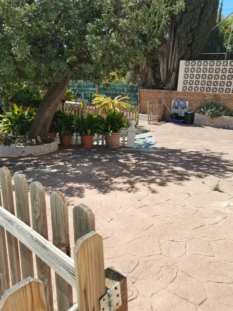 Terrassa de Casa o xalet en venda en Málaga amb Calefacció, Jardí privat i Parquet