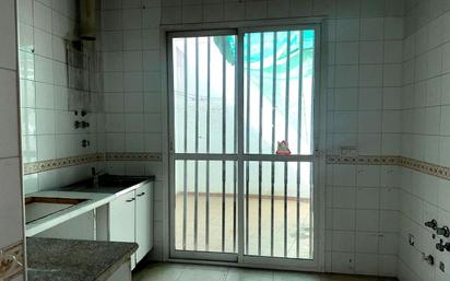 Kitchen of Planta baja for sale in Coria del Río