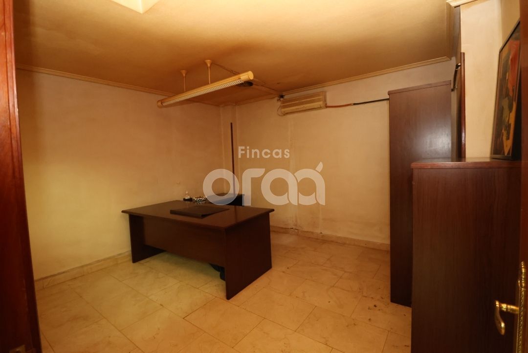 Oficina de lloguer en Santurtzi  amb Aire condicionat i Moblat