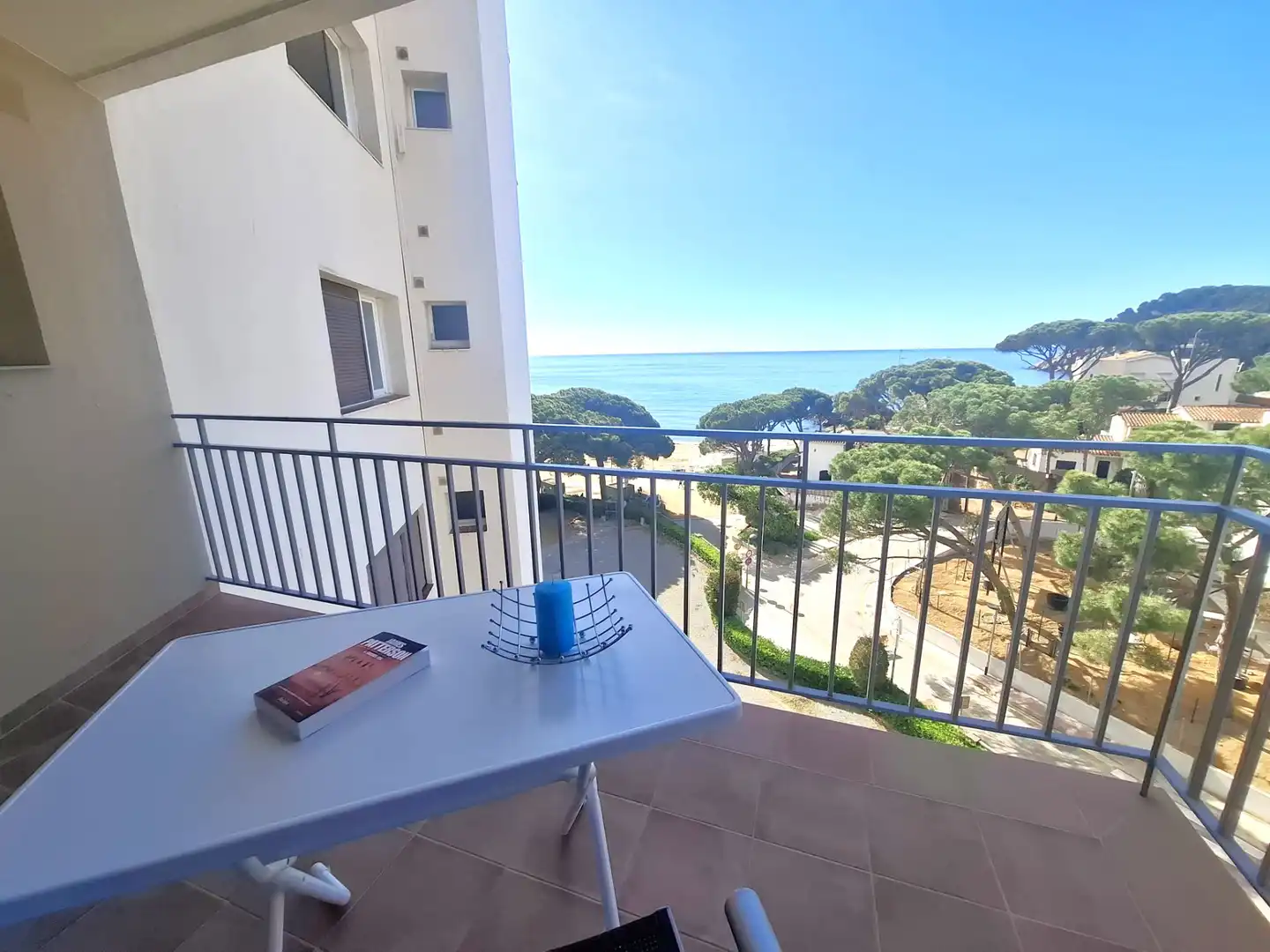 Terraza de Estudio en venta en Palamós con Terraza y Amueblado