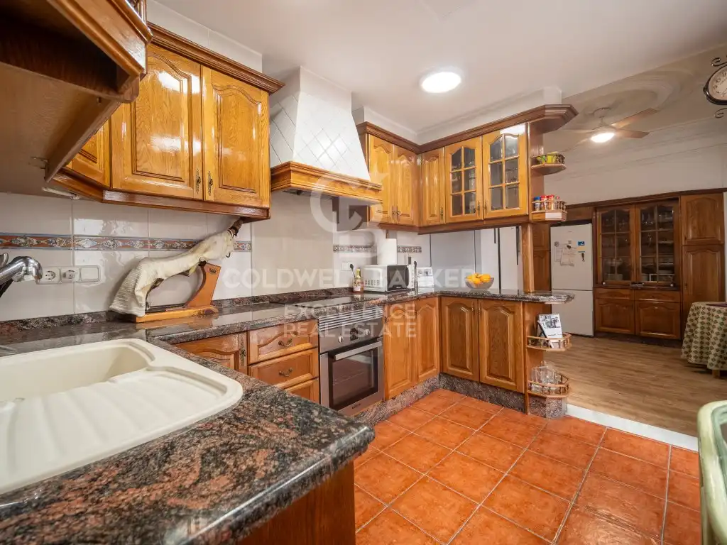 Houses for sale in Oliva pueblo