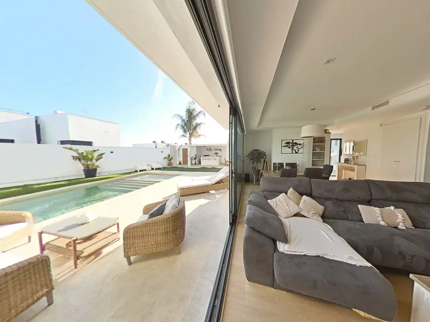 Terraza de Casa adosada en venta en Alhaurín de la Torre con Aire acondicionado, Jardín privado y Terraza