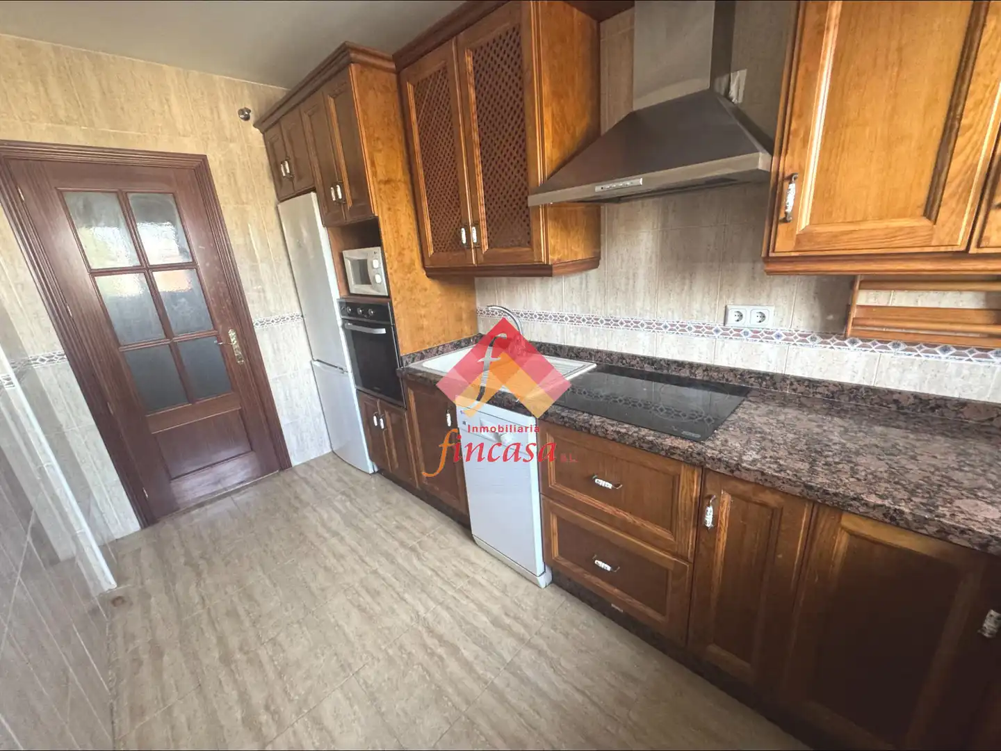 Kitchen of Flat for sale in Ronda  with Heating, Parquet flooring and Furnished