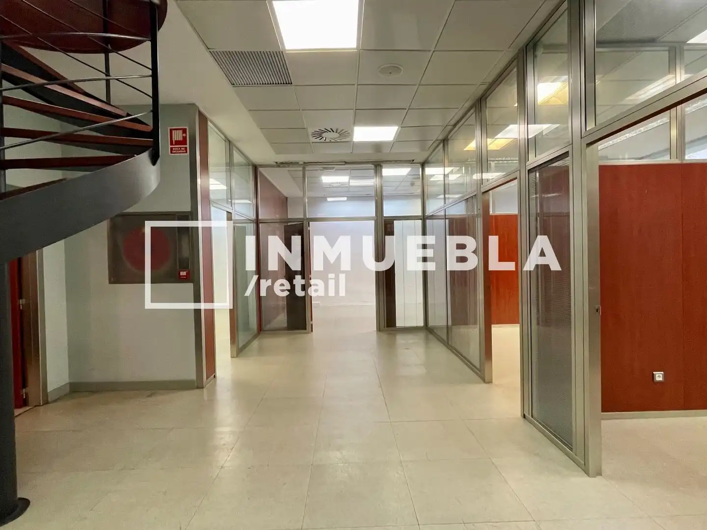Ufficio con ascensore in affitto a Eixample, imagen 5