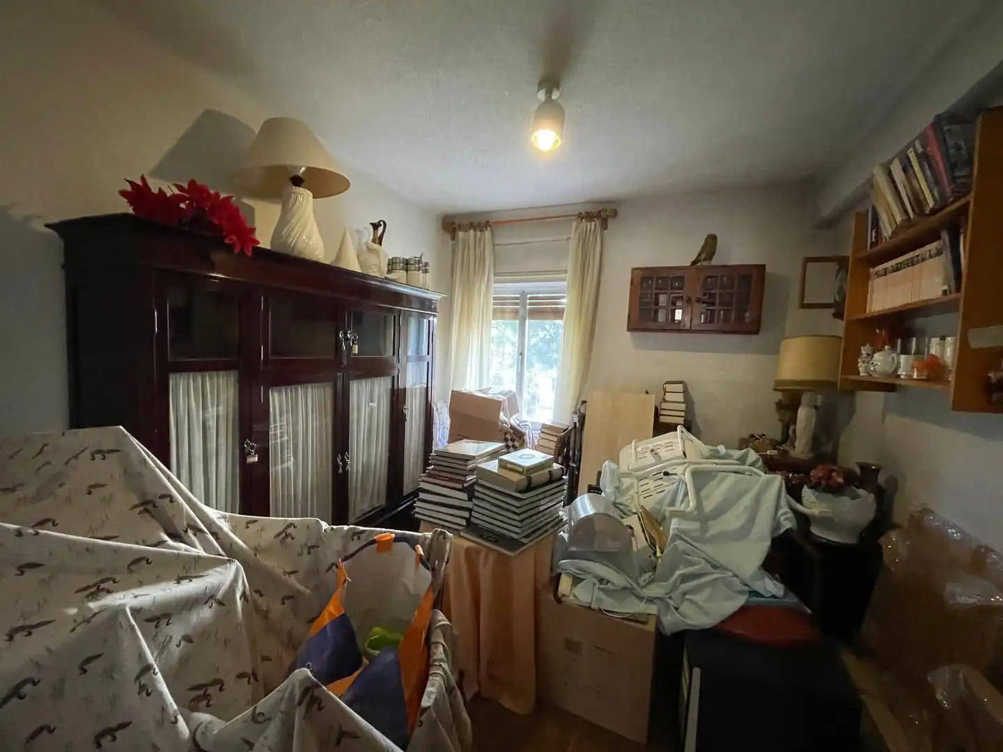 Bedroom of Flat for sale in Madrid  with Air Conditioner and Heating